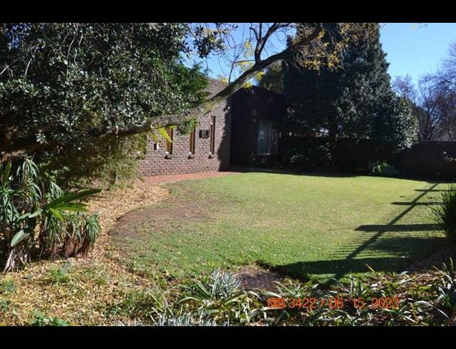 4 BEDROOM HOUSE FOR SALE IN SELECTION PARK